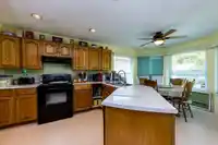 8729 164 STREET - thumbnail 11