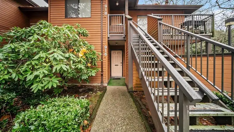 916 10620 150 STREET - photo 1 of 23