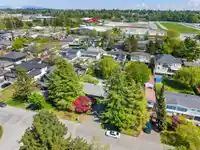 6170 175A STREET - thumbnail 8