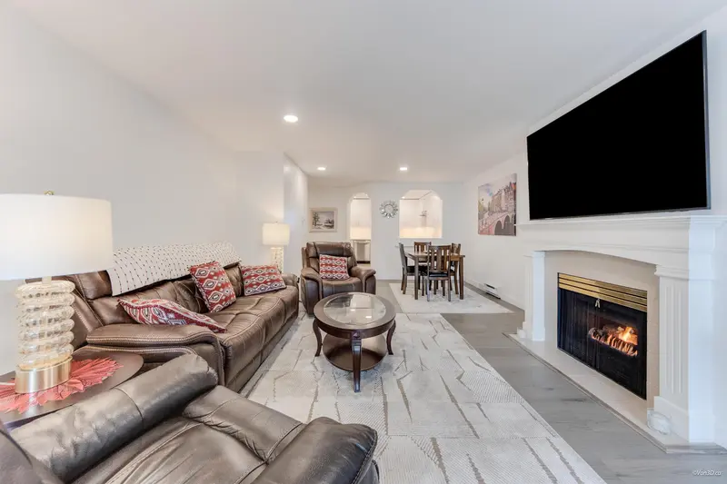 308 4955 RIVER ROAD - photo 4 of 25