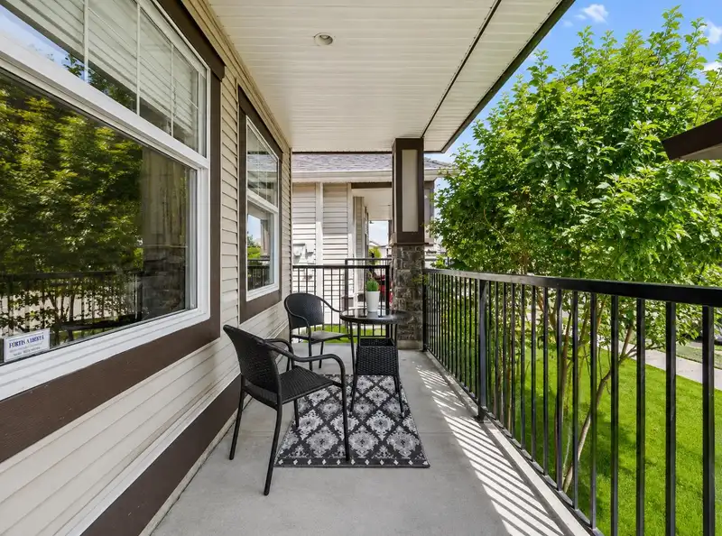 6131 167 B STREET - photo 4 of 36
