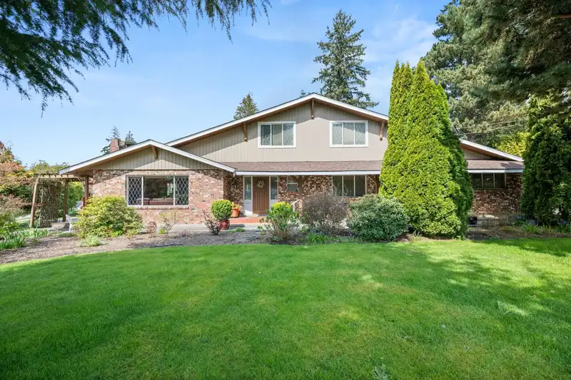 5715 132 STREET - photo 2 of 40