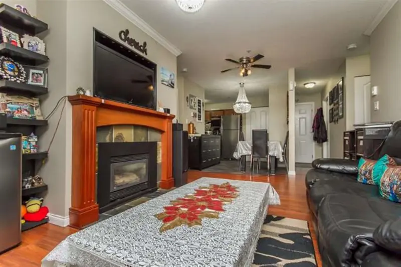 103 W 2962 TRETHEWEY STREET - photo 4 of 4