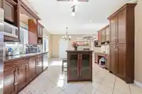 14588 62 AVENUE - thumbnail 9