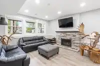 8987 145A STREET - thumbnail 11