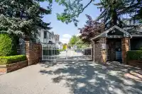 222 13895 102 AVENUE - thumbnail 1