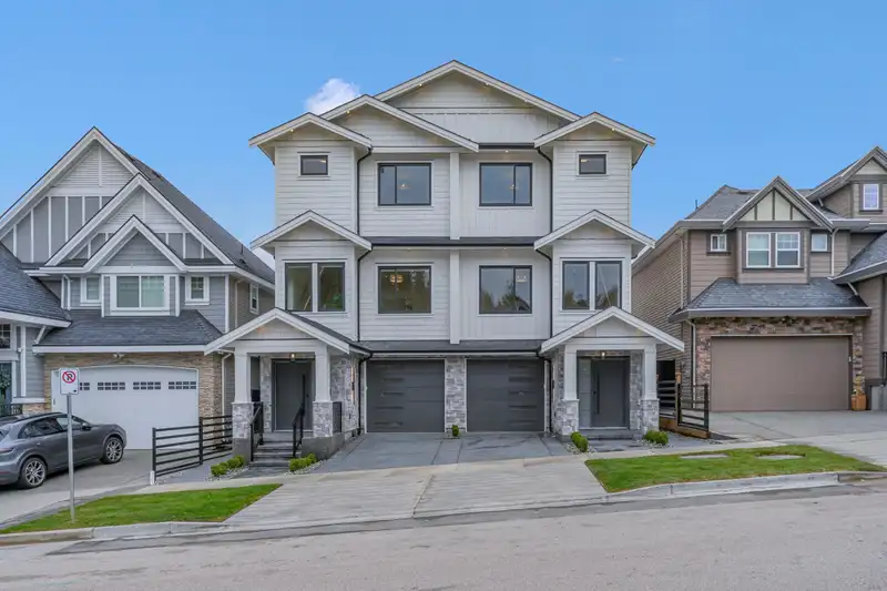 14693 62A AVENUE - photo 3 of 25