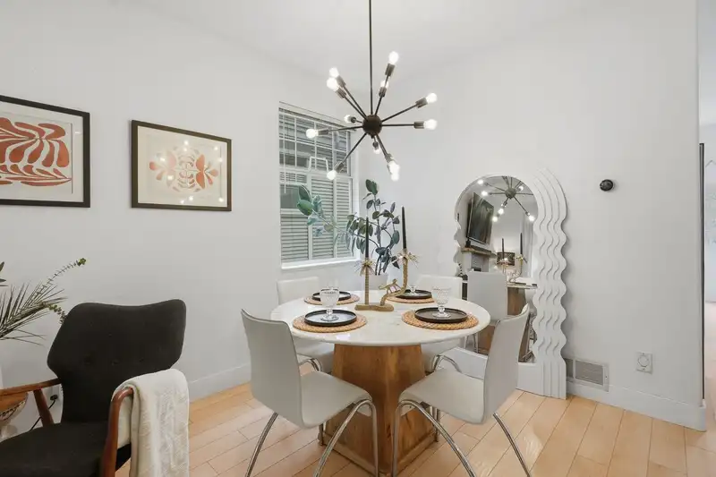 6556 121 STREET - photo 3 of 40