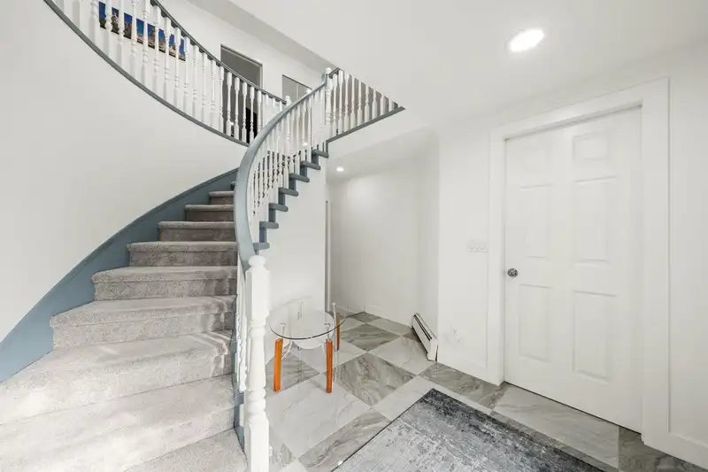 8782 143A STREET - photo 4 of 25