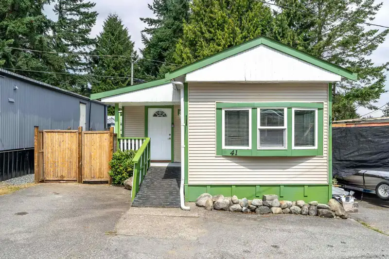 41 9132 120 STREET - photo 3 of 25