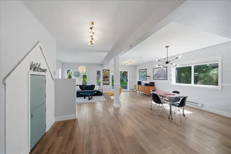 10734 141 STREET - photo 3 of 40