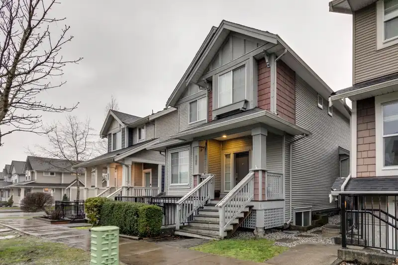 18913 67A AVENUE - photo 1 of 38
