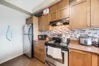 417 13277 108 AVENUE - thumbnail 9