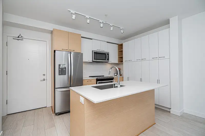 508 13963 105 BOULEVARD - photo 4 of 40