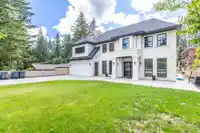 5573 125A STREET - thumbnail 3