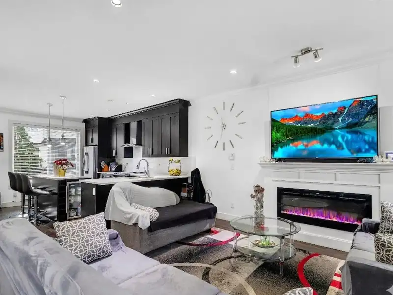 138 13670 62 AVENUE - photo 3 of 7