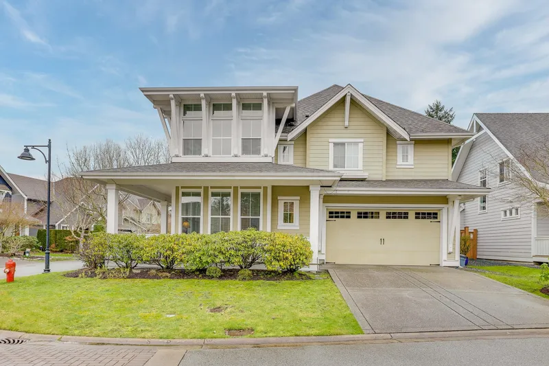 14256 37TH AVENUE - photo 2 of 25