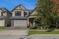 7119 177A STREET - thumbnail 2