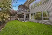 7119 177A STREET - thumbnail 36