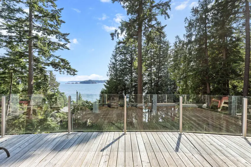 304 ESPLANADE ROAD - photo 4 of 25