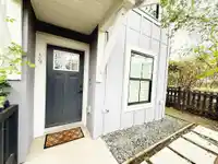 59 5945 176A STREET - thumbnail 1