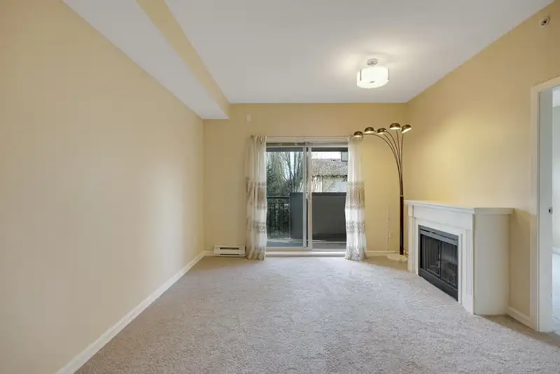 404 10088 148 STREET - photo 4 of 40