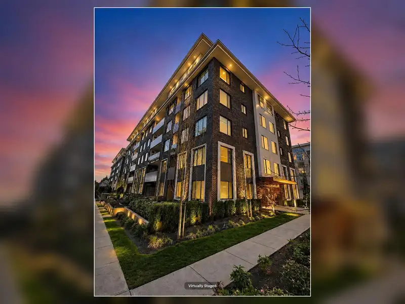 313 15858 FRASER HIGHWAY - photo 1 of 13