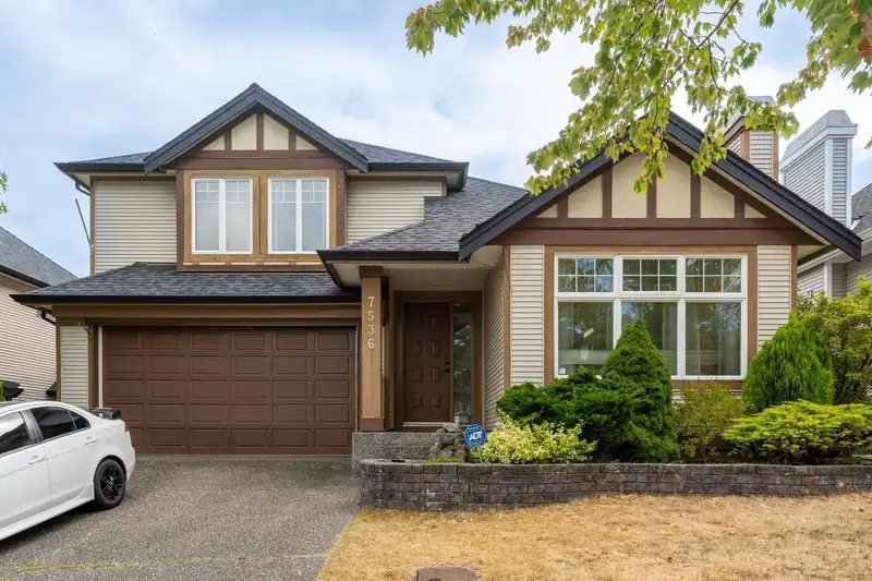 7536 147A STREET - photo 1 of 25