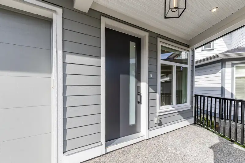 6105 145A STREET - photo 3 of 40