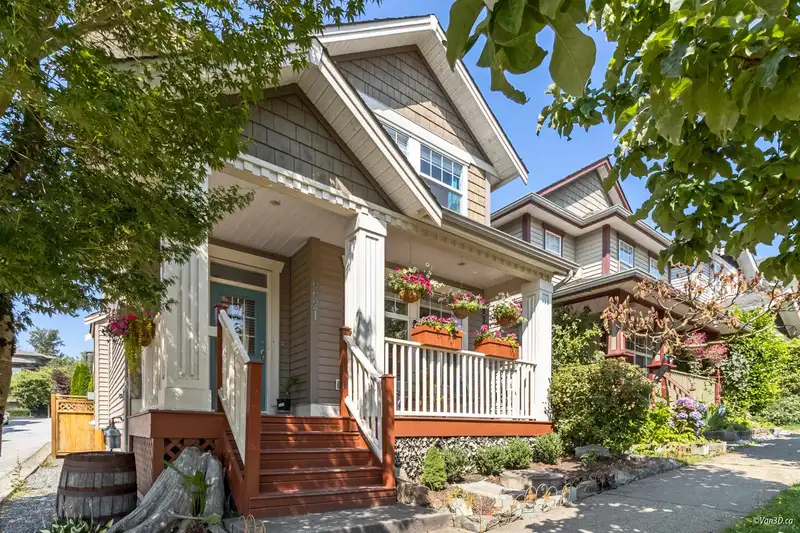 6621 192A STREET - photo 1 of 35