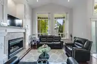 7506 143C STREET - thumbnail 3