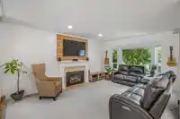 6090 187A STREET - thumbnail 7