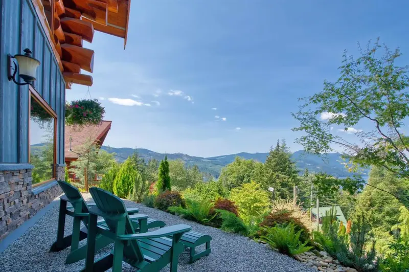 5895 SKOOKUMCHUK ROAD - photo 2 of 25