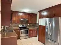 14863 87A AVENUE - thumbnail 3