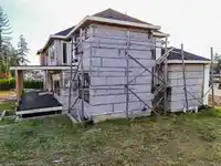 5758 131A STREET - thumbnail 15