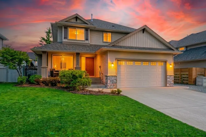 27932 BUFFER CRESCENT - photo 1 of 25