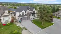 7814 167A STREET - thumbnail 39