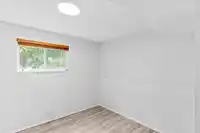 14888 88 AVENUE - thumbnail 17