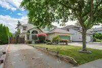 6114 187A STREET - thumbnail 2