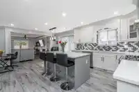 5821 188 STREET - thumbnail 12