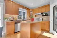 16528 59A AVENUE - thumbnail 14