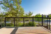 1 19505 68A AVENUE - thumbnail 10
