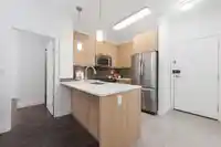 402 10455 154 STREET - thumbnail 2