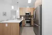 402 10455 154 STREET - thumbnail 6