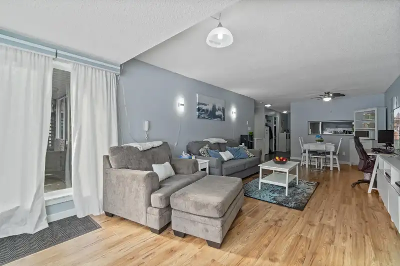 106 9632 120A STREET - photo 4 of 24