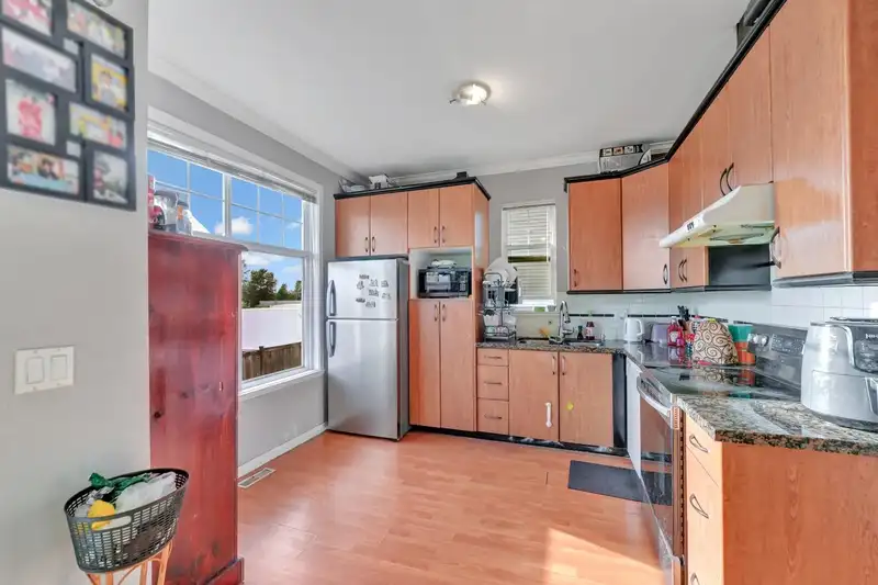 48 12585 72 AVENUE - photo 4 of 28