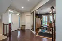5996 163A STREET - thumbnail 5