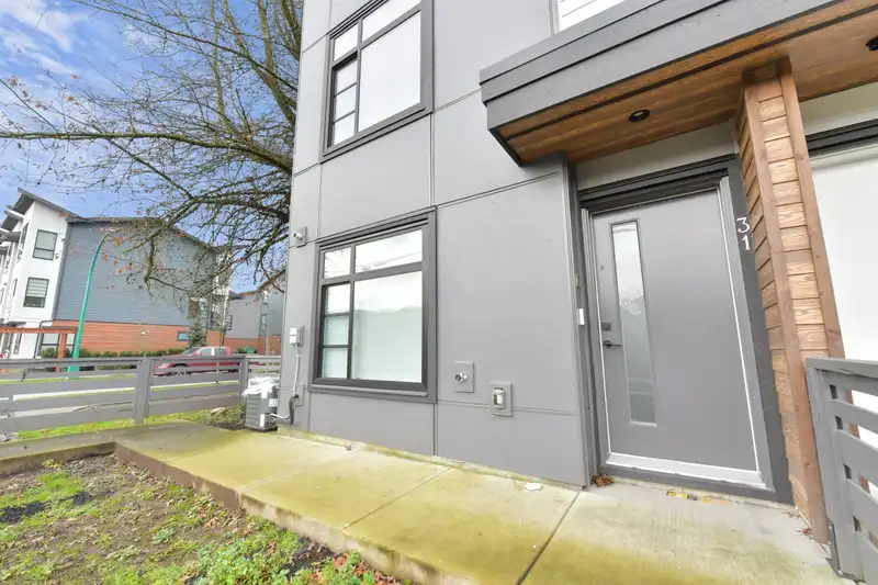 31 7127 193A STREET - photo 2 of 26