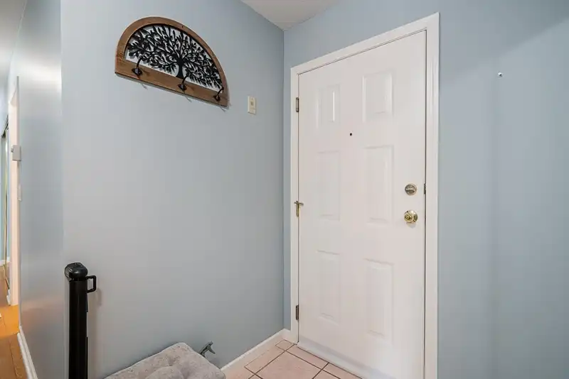 311 14981 101A AVENUE - photo 1 of 26