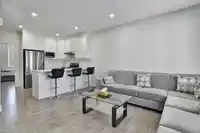 27 8033 166B STREET - thumbnail 6